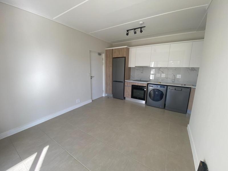 To Let 1 Bedroom Property for Rent in Richwood Western Cape